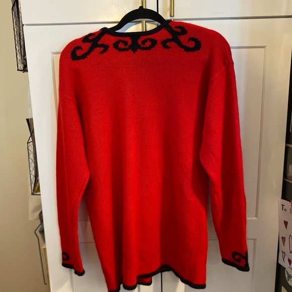 Vintage 90s Liz Claiborne Red silk Angora blend sweater black swirl embroidery. - Picture 10 of 12
